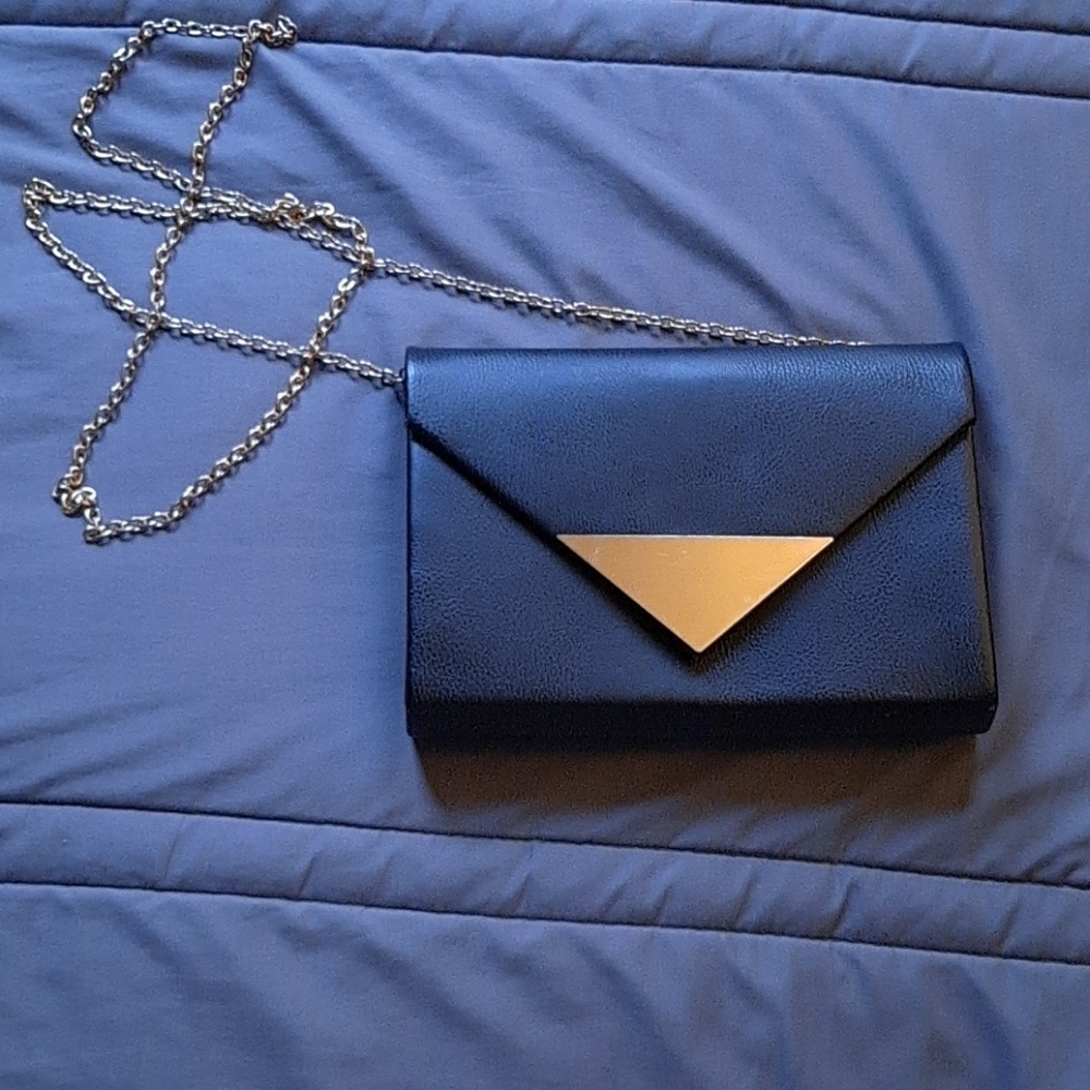 Shoulder/crossbody purse